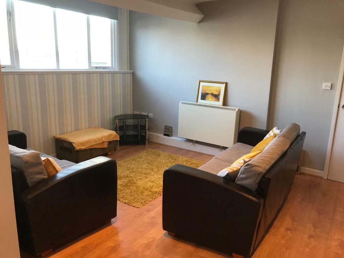 Apartment 5, Cornerhouse Apartments 랜디드노 외부 사진